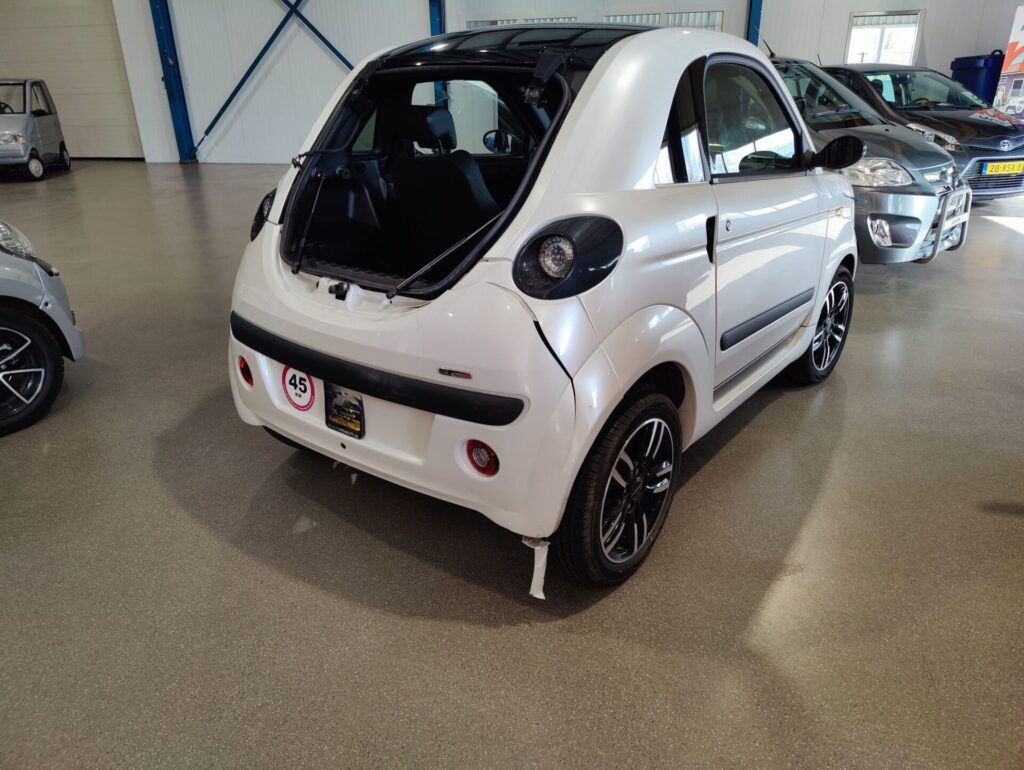 Brommobiel met schade